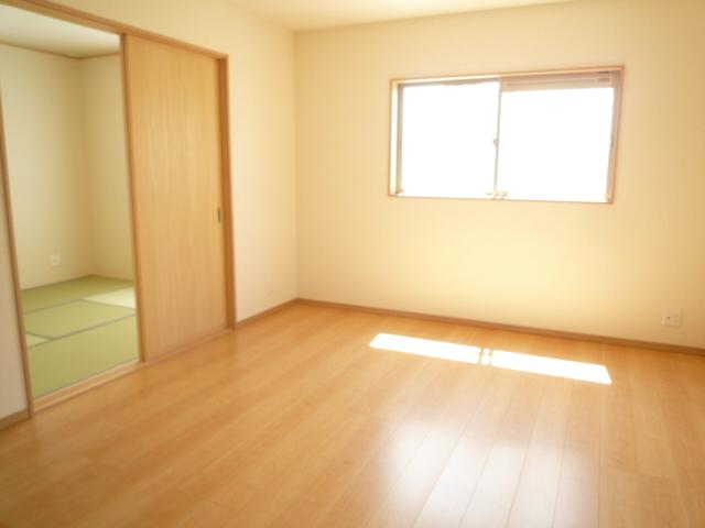 Same specifications photos (living).  ◆ Example of construction ◆