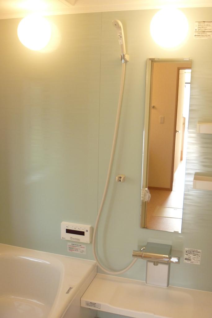 Same specifications photo (bathroom).  ◆ Example of construction ◆