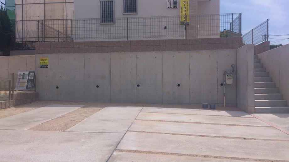 Parking lot