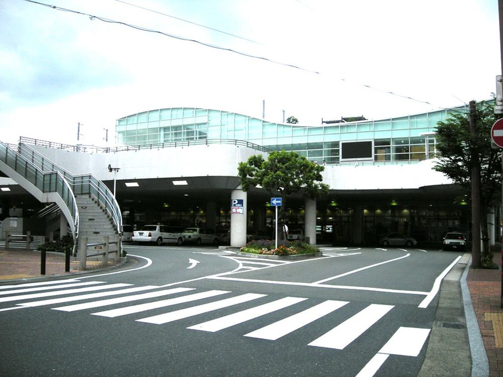 station. 2960m to JR Hakata-Minami Station