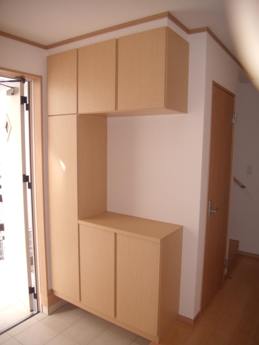 Same specifications photos (Other introspection). Entrance storage
