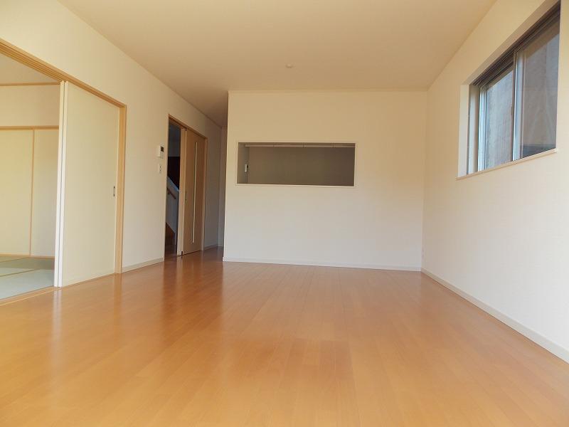 Living. Since the portrait is a living, Has become a place such as a dining table and sofa and easy floor plan image (^ o ^) ◆ It becomes the same specification photo ◆