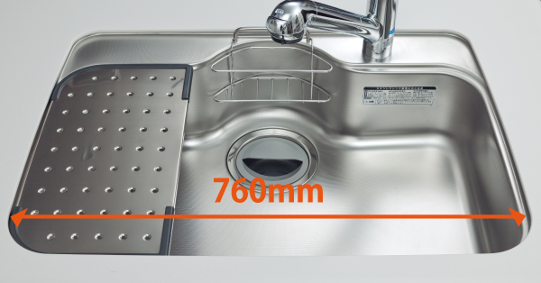Kitchen.  [Capacity large sink of room] Also wash Ease big pot in width 760mm. Ya embossing to prevent scratches, It is delicate specifications such as paste the bottom back of the silent sheet to reduce the water sound. (Same specifications)