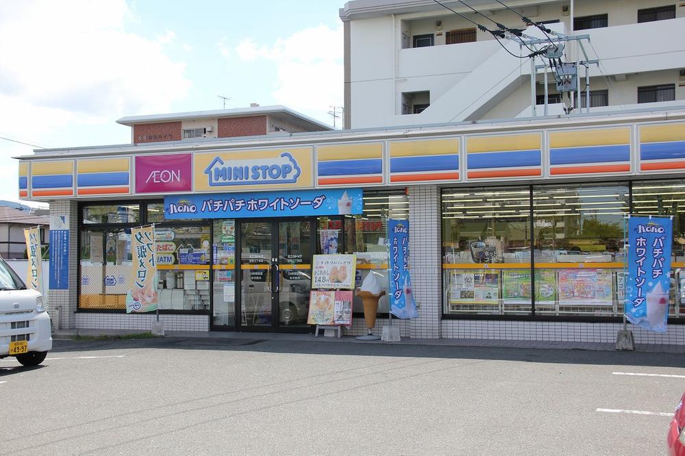 Convenience store. MINISTOP Takaracho 210m up to 3-chome