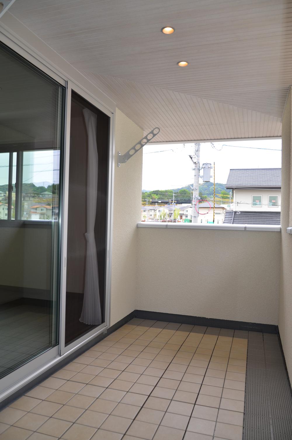 Balcony. Since the eaves in the inner balcony deep, It is safe in the sudden rain.