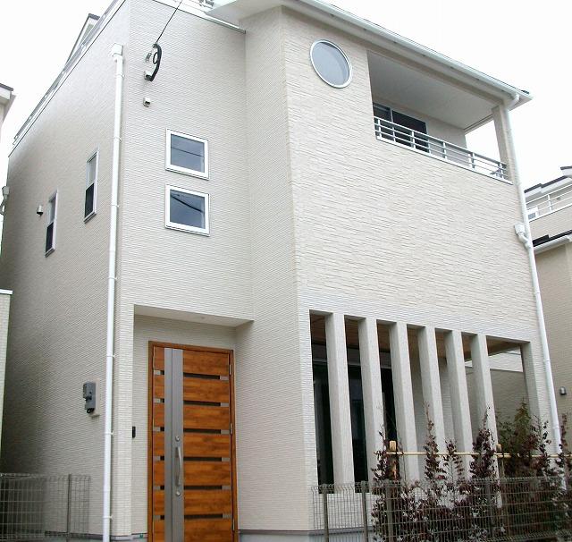 Local appearance photo. Stylish Built two years of single-family ☆