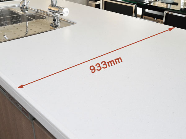 Kitchen.  [Full-flat wide counter] Full flat counter of depth 933mm is, Work in the breadth of the room is also a breeze. (Same specifications)