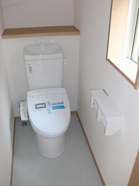 Toilet. 1 ・ 2 Kaitomo, Bidet with function!