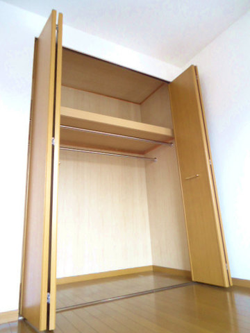 Other room space. With closet