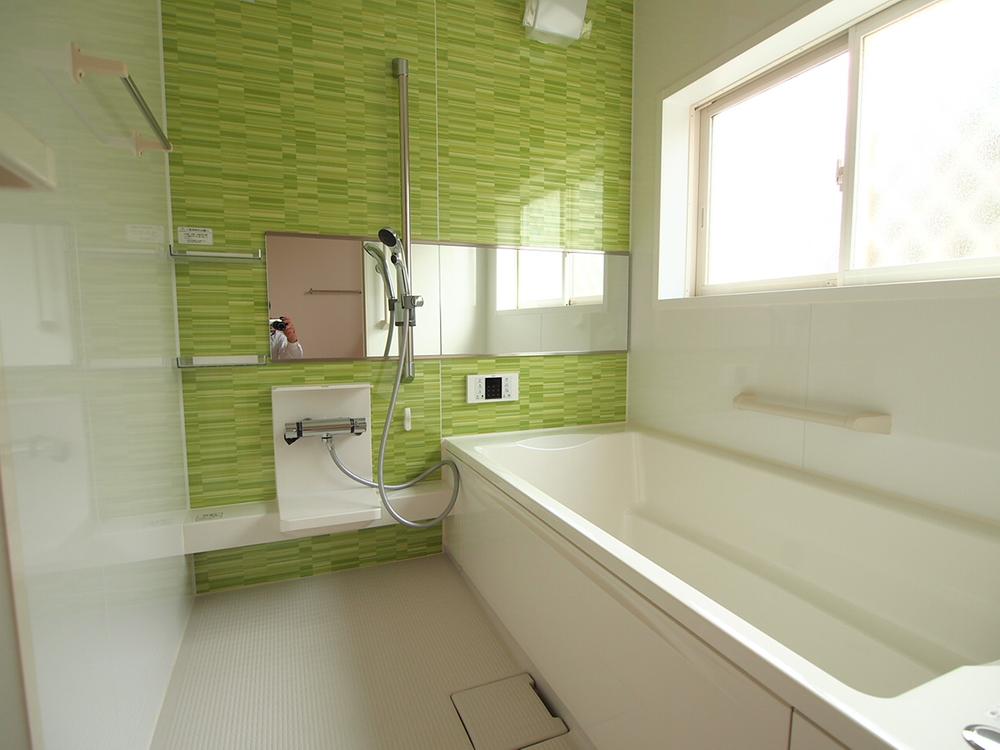 Bathroom. The bathroom is with a spacious bathroom dryer at 1 pyeong type