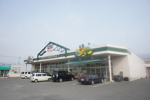 Supermarket. Marutaka fresh market Kasuya store up to (super) 853m