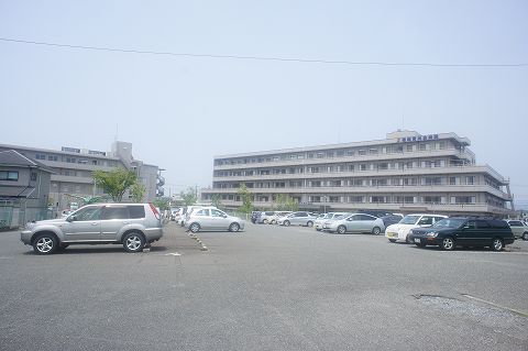 Hospital. 730m until the blue Land Board Hospital (Hospital)