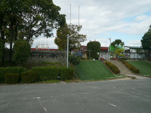 kindergarten ・ Nursery. Nakahara nursery school (kindergarten ・ 275m to the nursery)