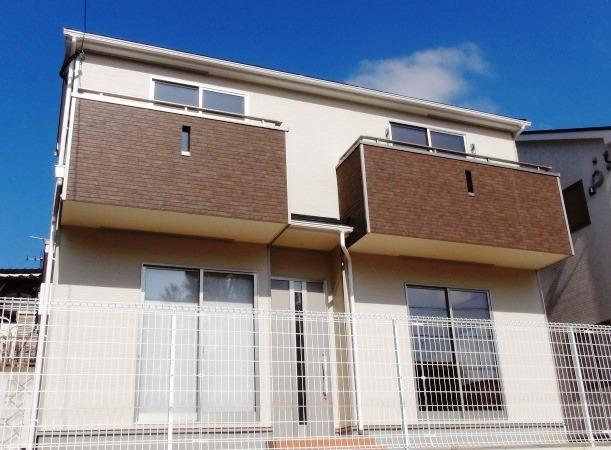 Local appearance photo. Local (11 May 2013) Shooting