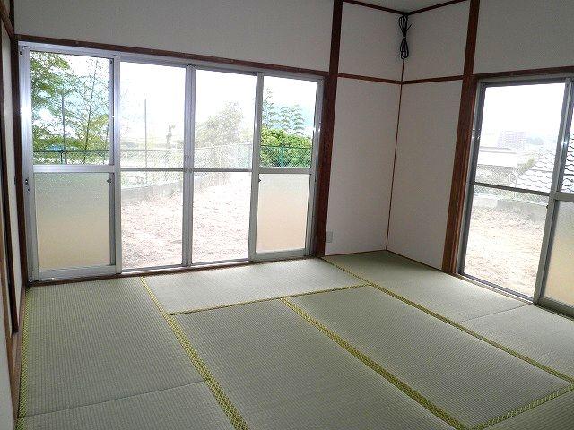 Non-living room. 8 quires of Japanese-style room