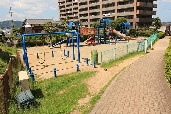 Other local. Playground equipment (July 2013) Shooting