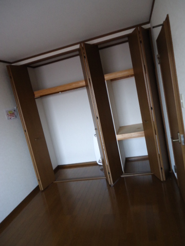 Other room space. Image interior