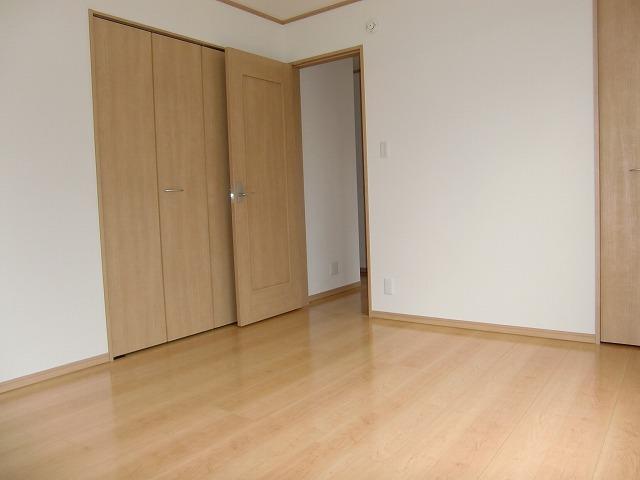 Non-living room. 2F Western-style