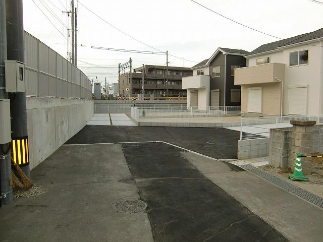 Local appearance photo. Parking two Allowed