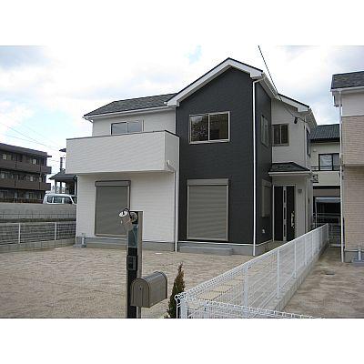 Local appearance photo. local