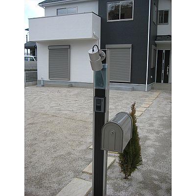 Local appearance photo. Post! Fashionable!