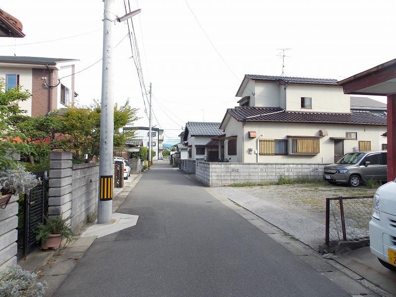 Local photos, including front road. It is the local front road (^_^) /