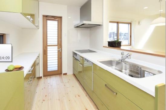 Kitchen. Take communication with your family is likely to counter kitchen. Storage has also been enhanced excellent functionality!