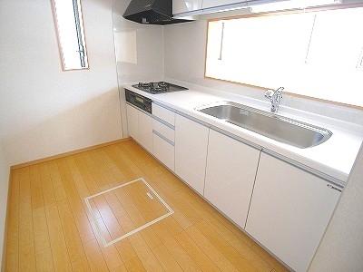 Same specifications photo (kitchen). Same specifications