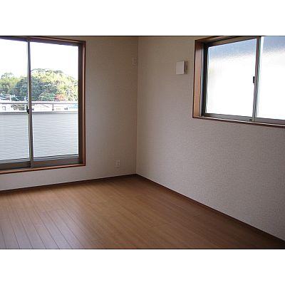 Non-living room. Each room storage ・ Good is per yang!