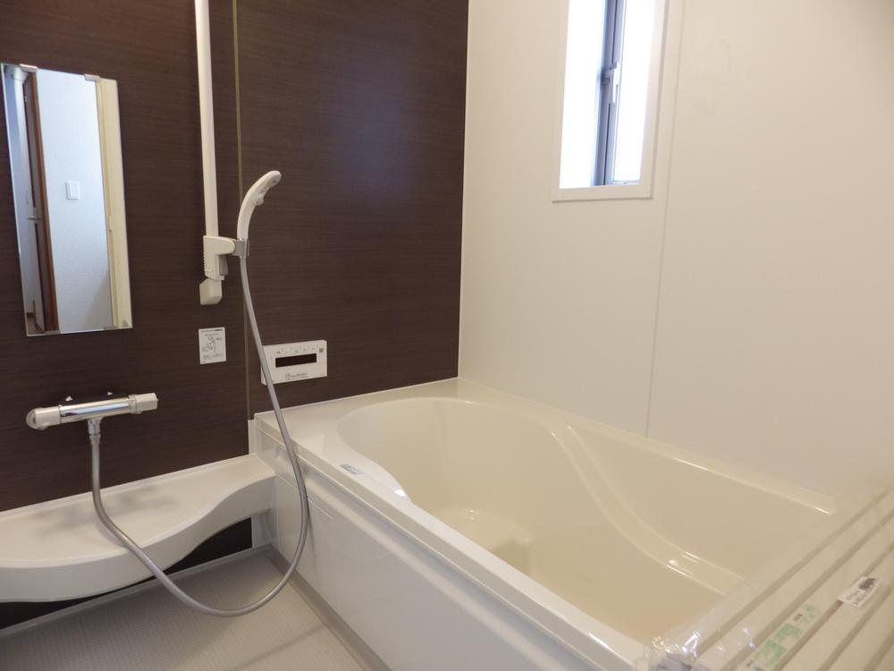 Bathroom. Bright and clean system bus