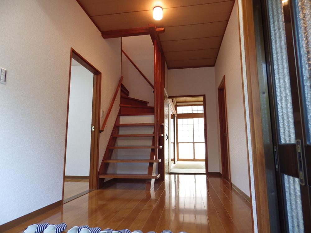 Entrance. Corridor is also widely open.