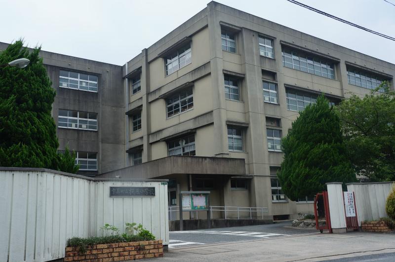 Primary school. 621m until Umi Municipal SakuraGen Elementary School