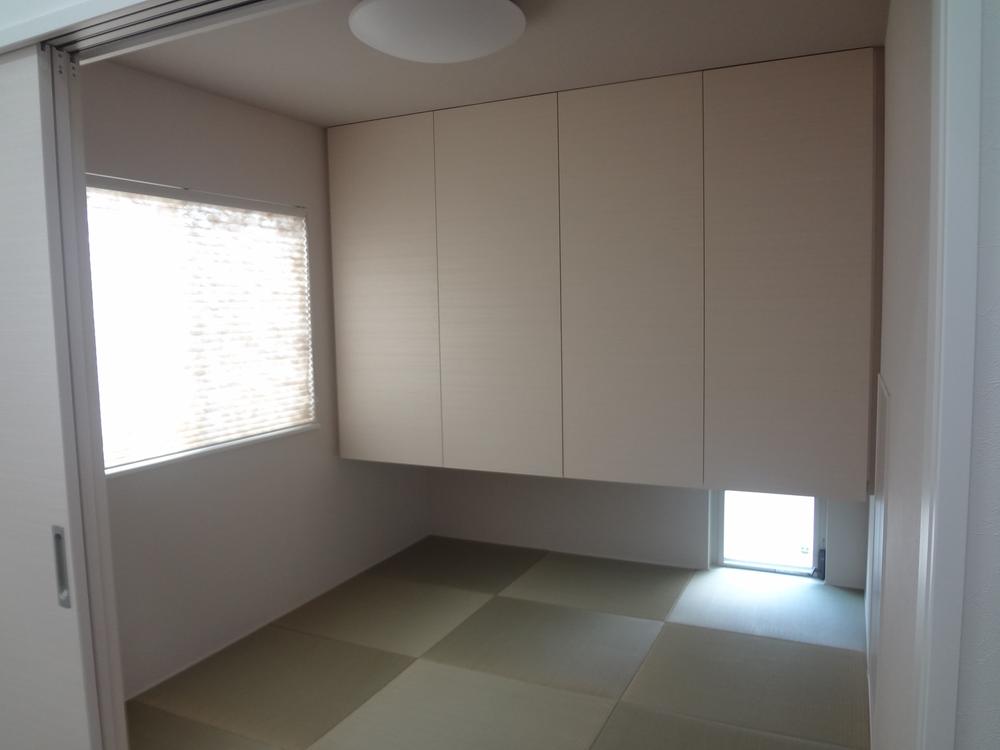 Other introspection. It is a Japanese-style room of simple finish