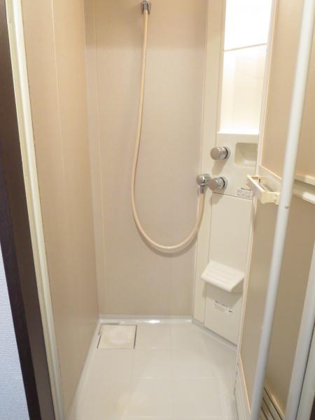 Bathroom. 2F shower room