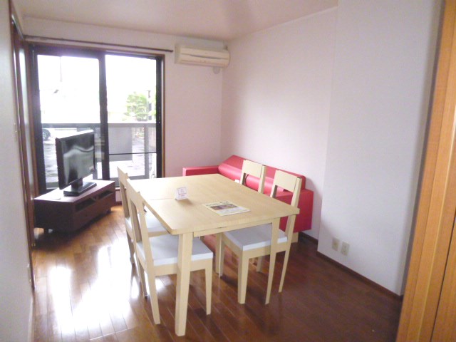 Living and room.  ※  Furniture is all sample
