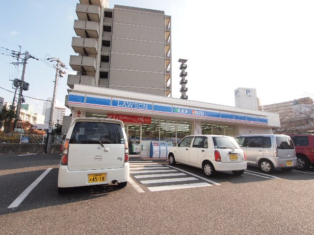 Convenience store. 483m until Lawson Kokura Shimizu 2-chome (convenience store)