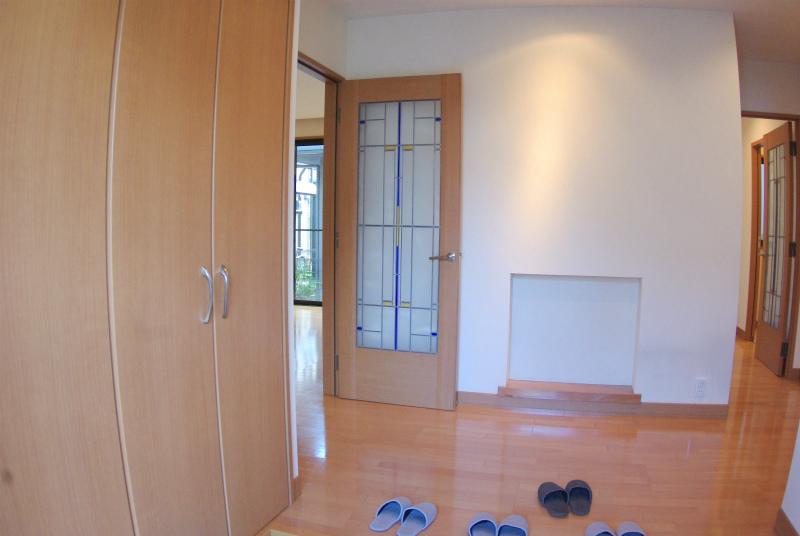Entrance. Large shoe box