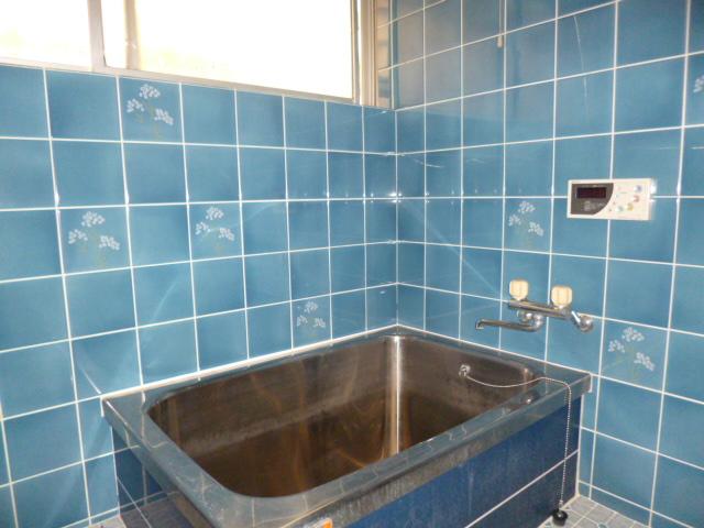 Bathroom. With additional heating function