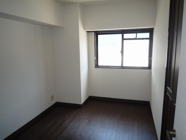 Non-living room