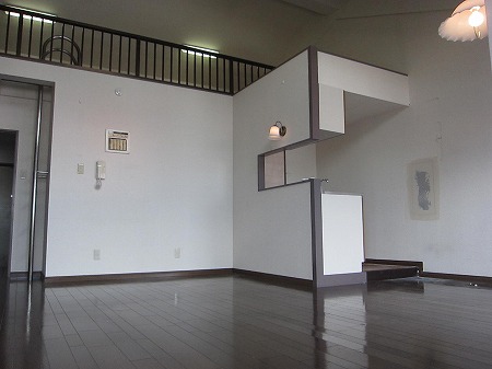 Other room space. There is also a loft, Since the ceiling high is wide indoor space ( ・  □  ・ )!