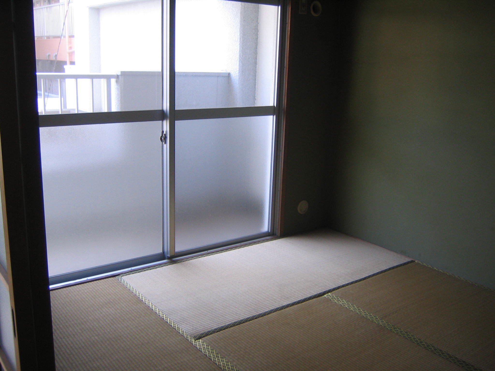 Living and room. South balcony side Japanese-style room