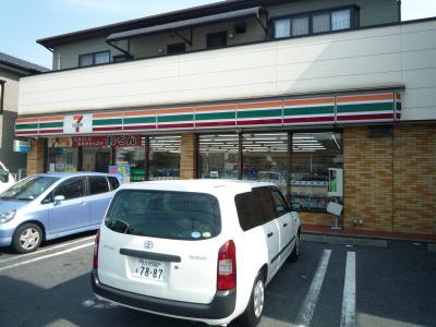 Convenience store. Seven-Eleven 606m to Adachi shop Kokura