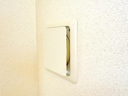 Cooling and heating ・ Air conditioning. All rooms have been equipped with a 24-hour ventilation system.
