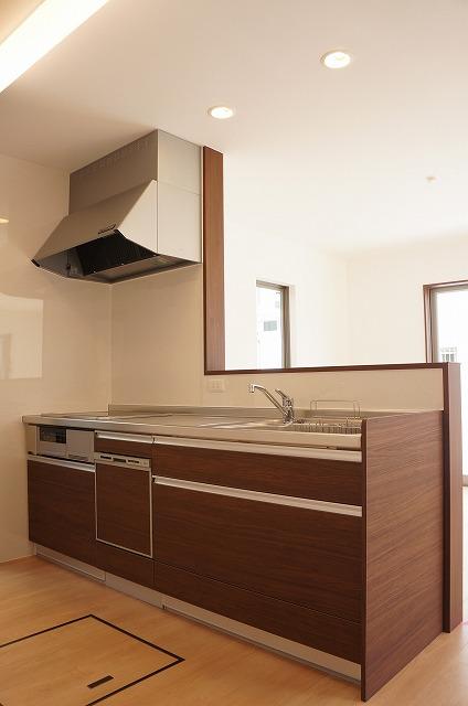 Kitchen. Enforcement example