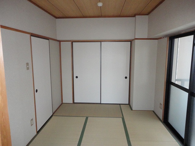 Other room space