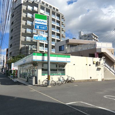 Convenience store. 40m to FamilyMart Kokura Sunatsu store (convenience store)