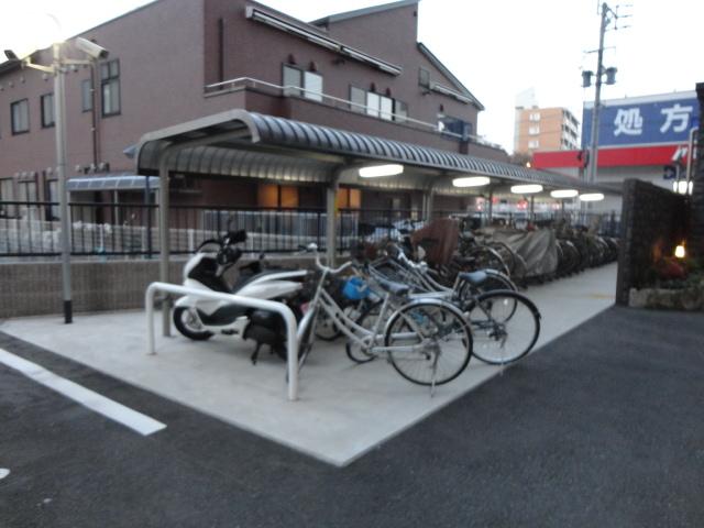 Other common areas. Bicycle-parking space