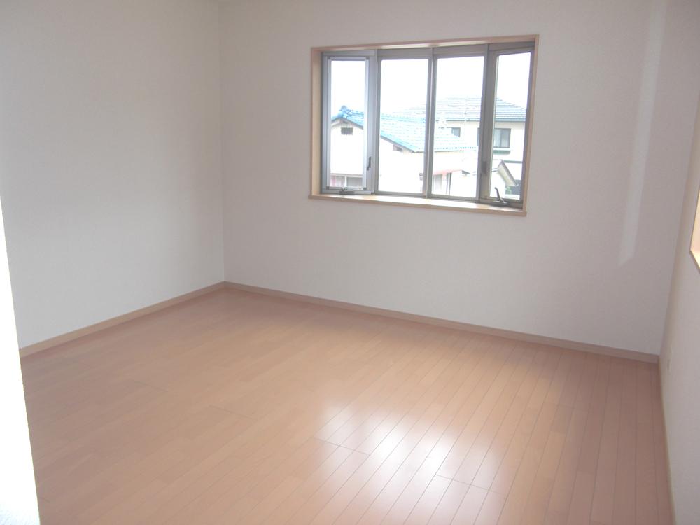 Same specifications photos (Other introspection). 2 Kaikyoshitsu. Since one room is equipped with a stylish bay windows with all the living room closet, I'm happy to use a wide room