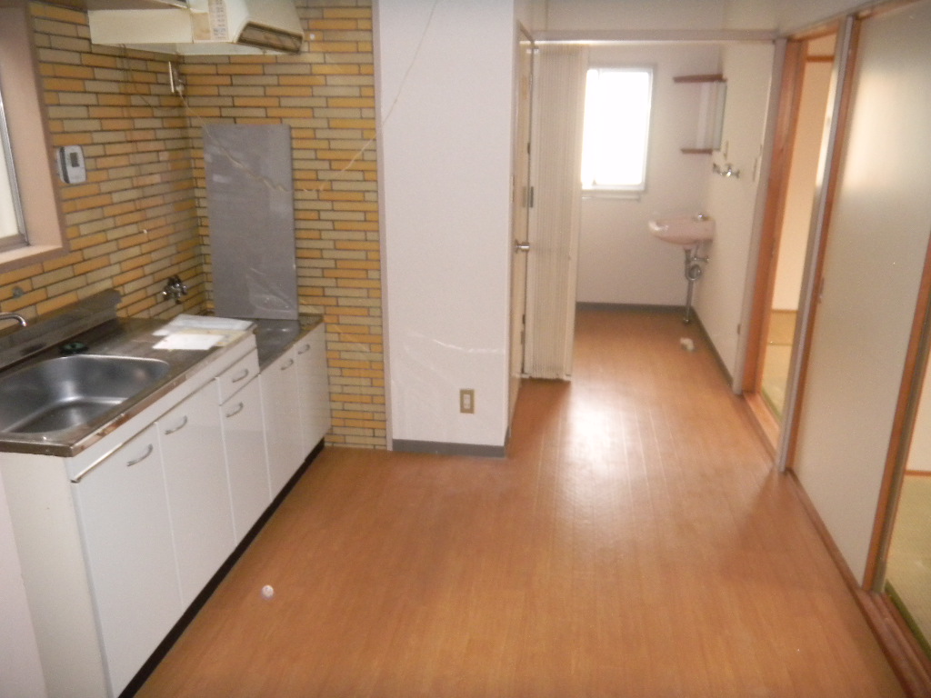 Kitchen. No. 201