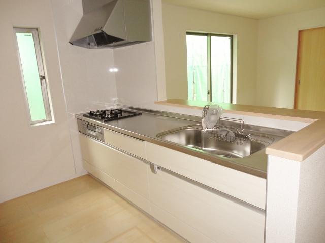 Kitchen. This is a system kitchen of the same specification
